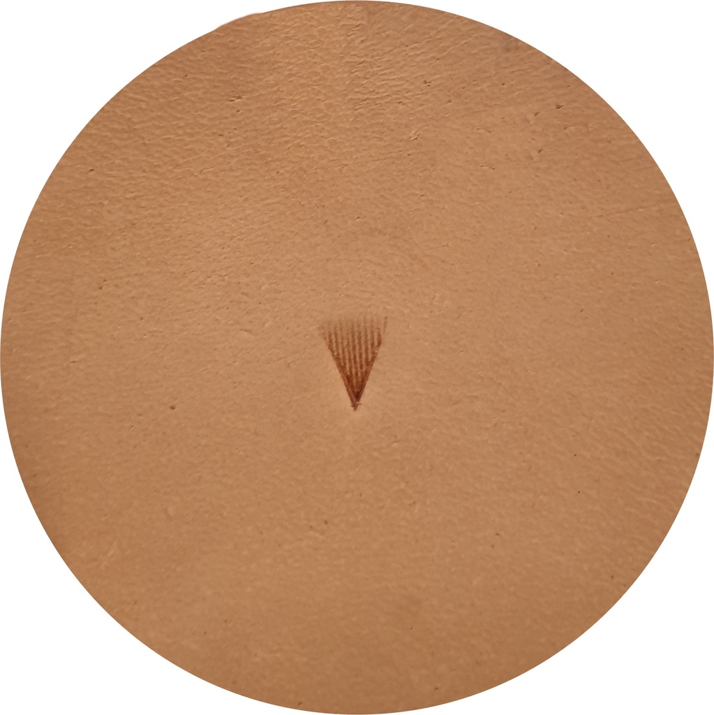 Matoir F910 - Figure carving - LIGNES VERTICALES