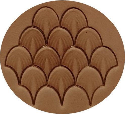 S.N. 62 - ÉCAILLE DRAGON Longue - Matoir à Frapper