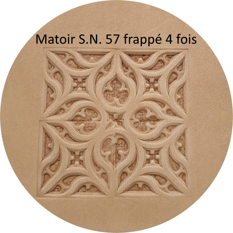 [OUTMATS.N.57] S.N. 57 - GÉOMÉTRIQUE - GOTHIQUE - Matoir à Frapper