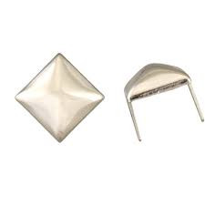 30 SPOTS PYRAMIDES - 10mm - ACIER ARGENTÉ